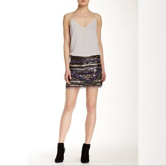 PARKER Black Label All-Over Beaded Mini Skirt Sz 6 - Picture 7 of 7
